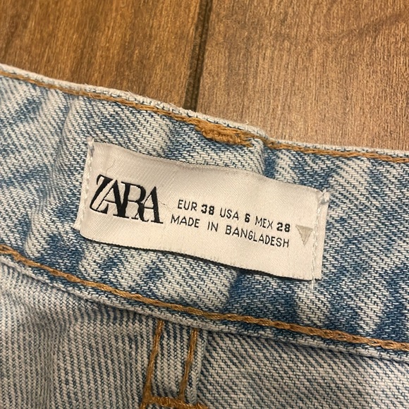 Zara high rise wide leg ripped jean - 6045 - Picture 3 of 4